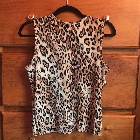 Leopard Tank - Picture 2 of 3